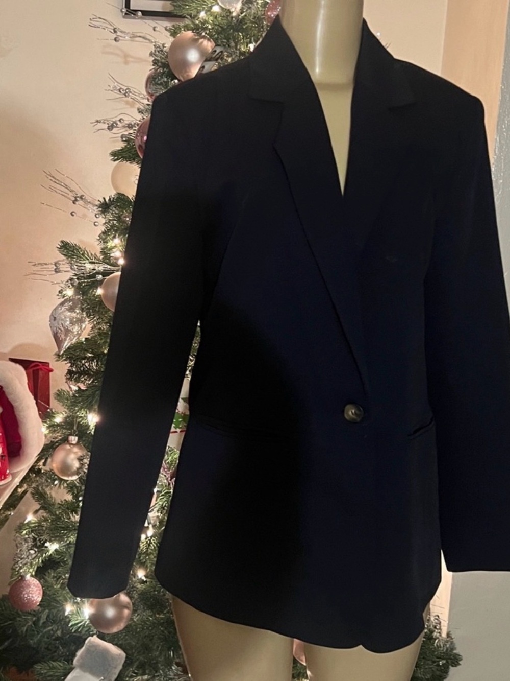 Classic Black Women's Blazer - Tailored Single-Button Jacket